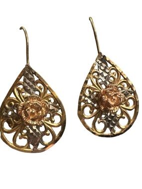 Vintage 10K Gold Two Tone Filigree Rose Teardrop Drop Delicate Earrings